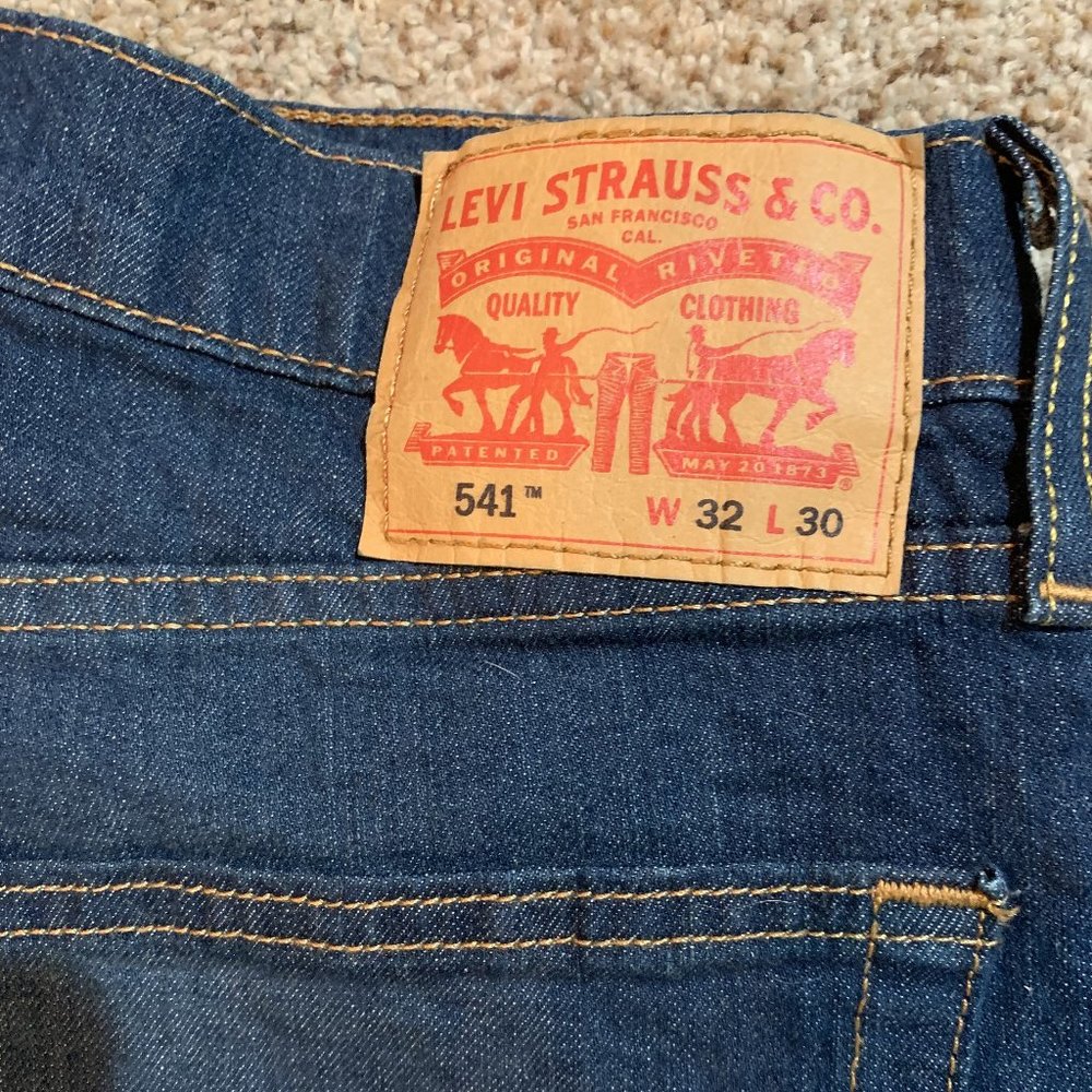 Levi's 541 32x30
